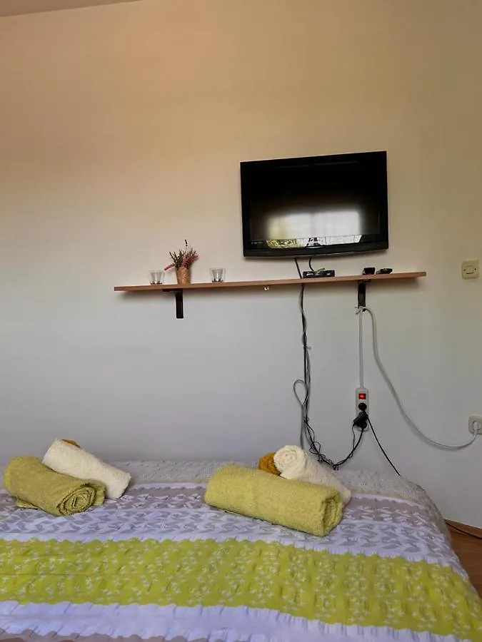 Apartment Imela プーラ