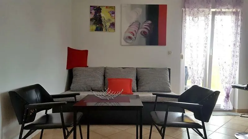 Apartment Imela プーラ